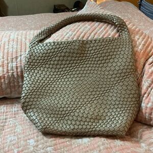 Woven Hobo Bag in Taupe